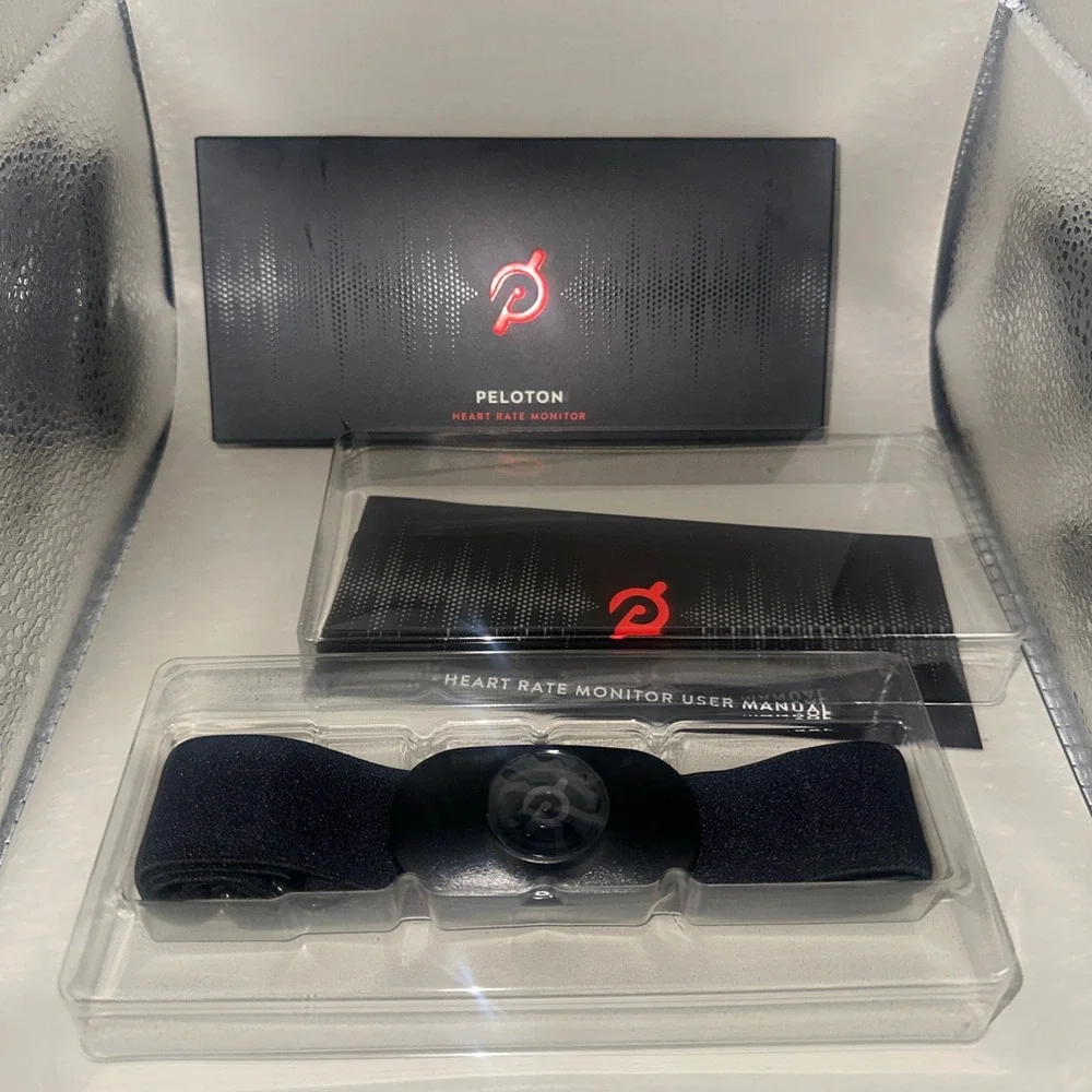 Peloton Heart Rate Monitor Chest Strap Fitness Tracker NEW - Picture 2 of 3